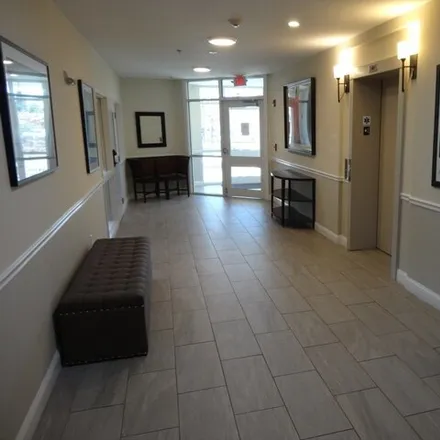 Buy this 2 bed condo on 2 Inwood Drive in Woburn, MA 01801