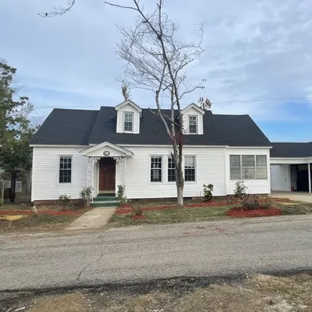 Buy this 4 bed house on 297 12th Avenue North in Amory, MS 38821