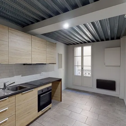 Rent this 3 bed apartment on 3 Rue Joachim Colbert in 34000 Montpellier, France
