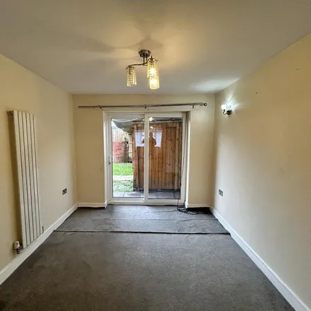 Image 4 - St Peters Community Hall, Hall Street, Bloxwich, WS2 8JU, United Kingdom - House for rent