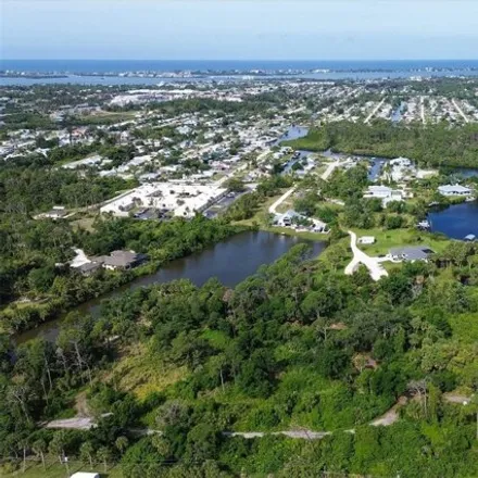 Image 6 - 1200 Kingfisher Dr, Englewood, Florida, 34224 - House for sale