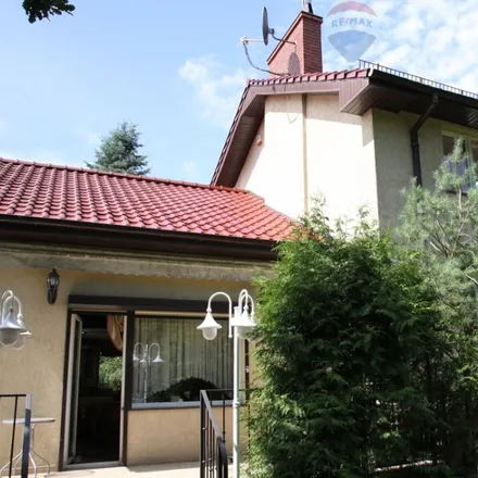 Buy this 6 bed house on Kaszubska 121A in 84-200 Zbychowo, Poland