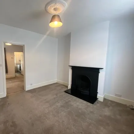 Image 2 - 18 Norfolk Terrace, Cambridge, CB1 2NG, United Kingdom - Townhouse for rent
