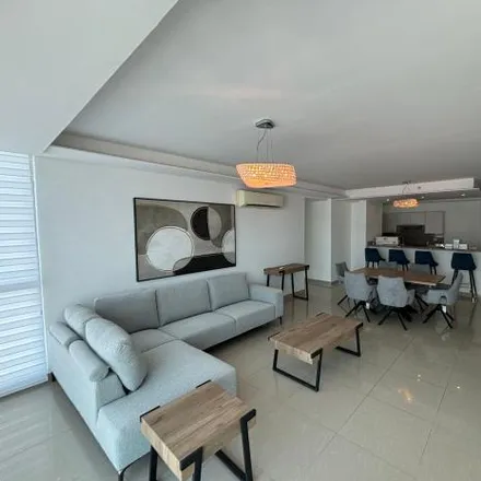 Rent this 3 bed apartment on Premium East Coast Motors in Avenida B, 0816