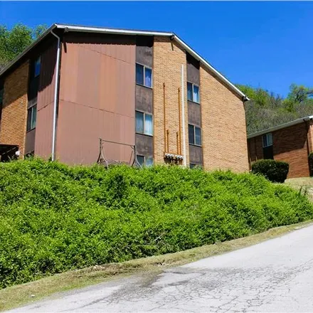 Rent this 2 bed apartment on unnamed road in Shadyside, Belmont County