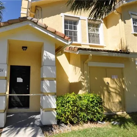 Buy this 2 bed condo on 2201 Belmont Lane in North Lauderdale, FL 33068
