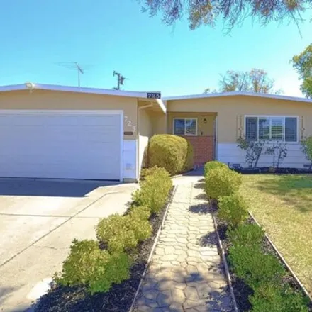 Buy this 3 bed house on 1782 Flamingo Drive in Fairfield, CA 94533