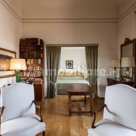 Rent this 5 bed apartment on Palazzo Rucellai in Via della Vigna Nuova, 50123 Florence FI