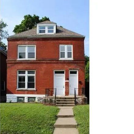 Buy this 6 bed apartment on 5242 Ridge Avenue in Cabanne Place, St. Louis
