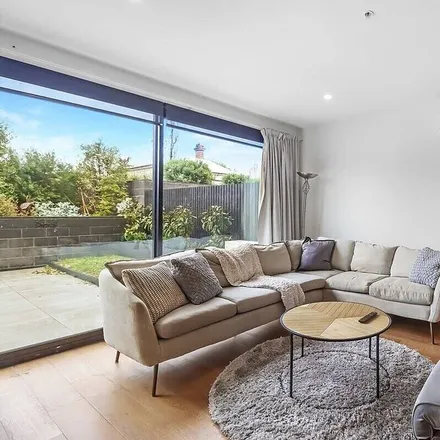 Rent this 2 bed apartment on Geelong VIC 3220