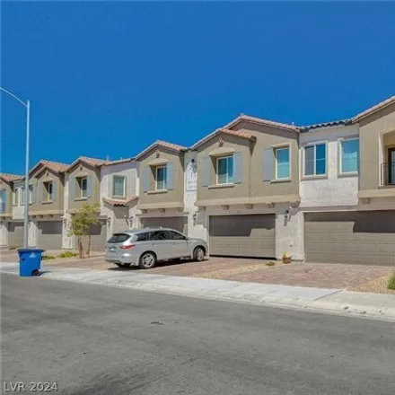 Rent this 3 bed condo on Callen Falls Avenue in Henderson, NV 89011