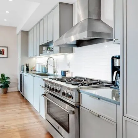 Image 3 - 765 Lafayette Avenue, New York, NY 11221, USA - Apartment for sale