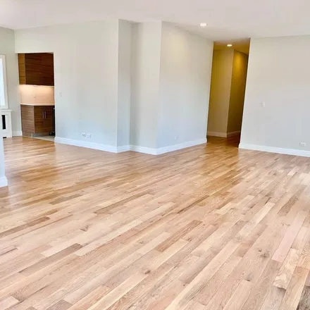 Rent this 3 bed apartment on 349 East 65th Street in New York, NY 10065