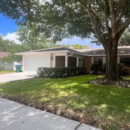 Buy this 3 bed house on 3909 Erne St in Palm Harbor, Florida