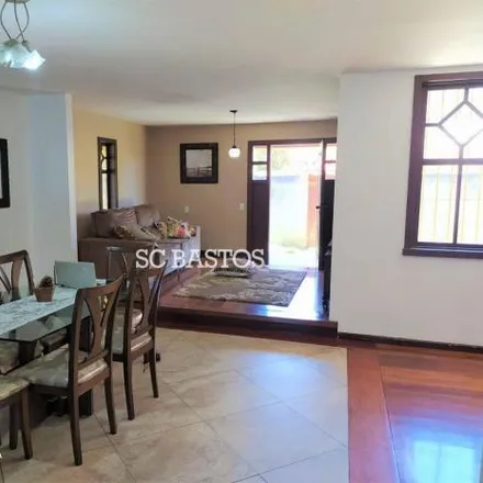 Buy this 5 bed house on unnamed road in Rio do Ouro, São Gonçalo - RJ