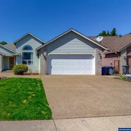 Buy this 4 bed house on 733 Sitka Deer Court Northwest in Salem, OR 97304