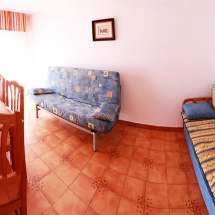 Rent this 2 bed apartment on Avenida de Outeiro in 36992 Poio, Spain