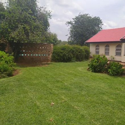 Rent this 3 bed house on Webber Road in Germiston South, Germiston