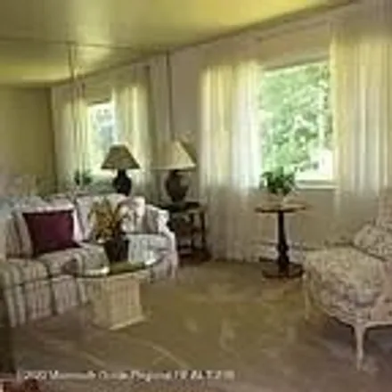 Image 6 - 468 Monmouth Place, West End, Long Branch, NJ 07740, USA - House for rent