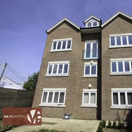 Rent this 2 bed apartment on Rusheymead Park in Nazeing New Road, Lower Nazeing