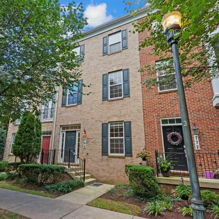Image 1 - 768 Raven Avenue, Gaithersburg, MD 20877, USA - Townhouse for sale
