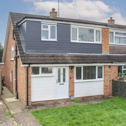 Buy this 3 bed duplex on 25 Camberton Road in Linslade, LU7 2UN