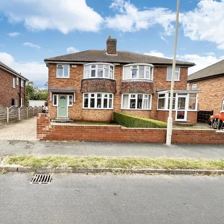 Rent this 3 bed house on Scalby School in Fieldstead Crescent, Scarborough