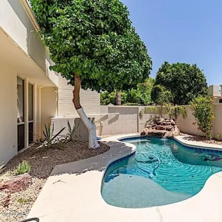 Image 3 - 8605 East Mackenzie Drive, Scottsdale, AZ 85251, USA - House for rent