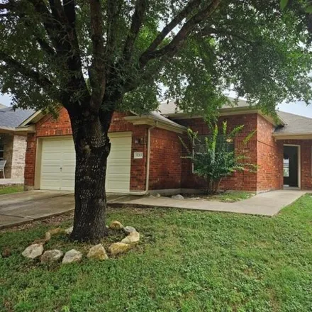 Image 2 - 9213 Pioneer Forest Dr, Austin, Texas, 78744 - House for rent