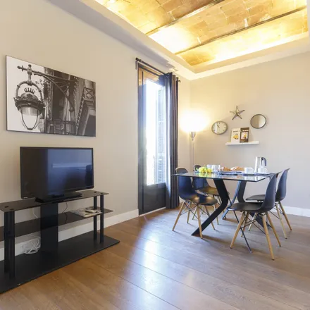 Rent this 2 bed apartment on Carrer de Provença in 170, 08001 Barcelona