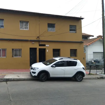 Buy this studio house on 75 - Artigas 5426 in Villa General Antonio José de Sucre, B1653 DUH Villa Ballester