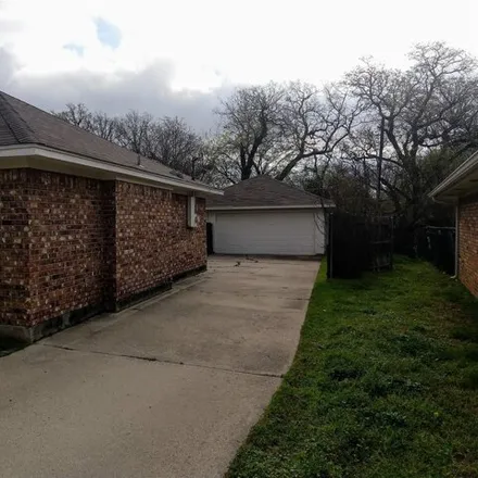 Image 2 - 5403 Stagetrail Drive, Arlington, TX 76017, USA - House for rent