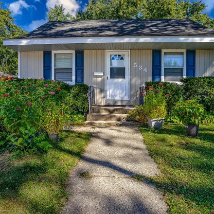 Buy this 2 bed house on 942 East Edwards Avenue in East Dundee, Dundee Township