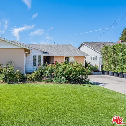 Image 1 - 11806 Lemay Street, Los Angeles, CA 91606, USA - House for sale