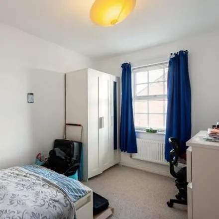 Image 7 - Regent Mews, York, YO26 5TD, United Kingdom - House for rent