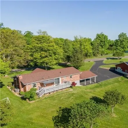 Image 2 - 9557 Old Lanesville Road, Floyd County, IN 47122, USA - House for sale