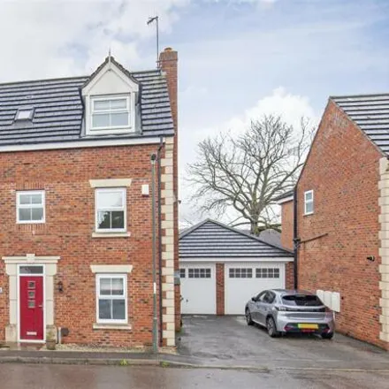 Buy this 5 bed house on 18 Saxton Close in Hasland, S41 0SL