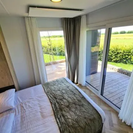 Rent this 2 bed apartment on Valkenburgerstraat 101 in 6325 BM Berg en Terblijt, Netherlands