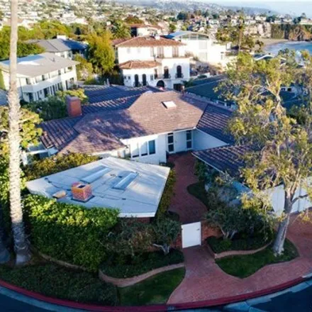 Image 2 - 150 Bay Crest Drive, Emerald Bay, Laguna Beach, CA 92651, USA - House for rent