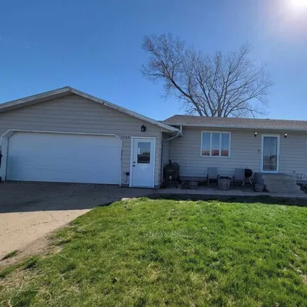 Buy this 3 bed house on 1816 Summit Street in Yankton, SD 57078