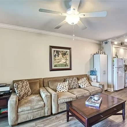 Image 6 - Alta Mar Condominium, 2825 Palm Beach Boulevard, Fort Myers, FL 33916, USA - Condo for sale