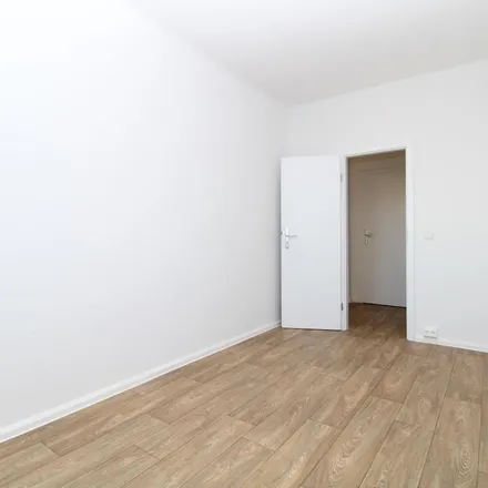 Rent this 3 bed apartment on Plovdiver Straße 76-82 in 04205 Leipzig, Germany