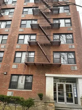 Buy this studio apartment on 76-26 113th Street in New York, NY 11375