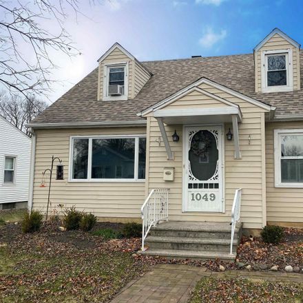 Rent this 3 bed house on 1049 Seward Street in New Haven, IN 46774