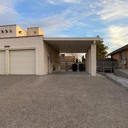 Image 7 - 11722 Casa View Drive, El Paso, TX 79936, USA - House for rent