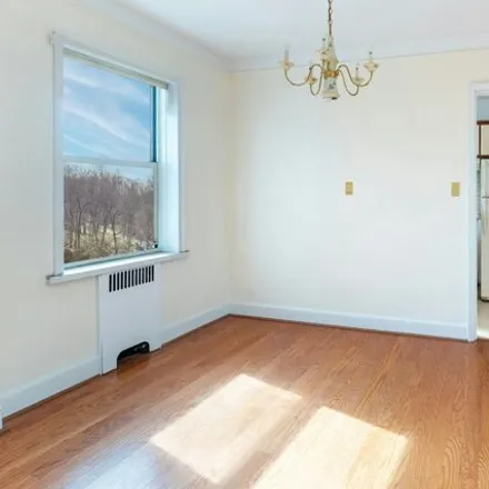 Image 4 - 5401 Riverdale Avenue, New York, NY 10471, USA - Apartment for sale