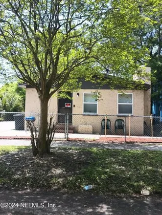 Buy this 3 bed house on 3434 North Lee Street in Jacksonville, FL 32209