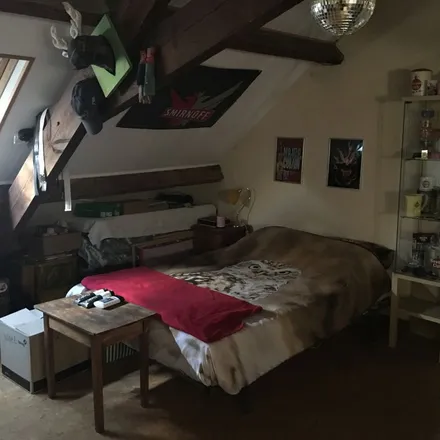 Rent this 3 bed apartment on Avenue des Combattants 257D in 1490 Court-Saint-Étienne, Belgium
