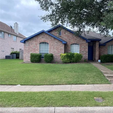 Buy this 4 bed house on 7510 Gillon Drive in Rowlett, TX 75089