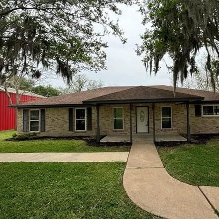 Buy this 3 bed house on 90 Horse Shoe Trail in Brazoria County, TX 77515